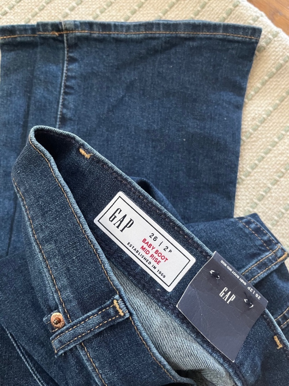 GAP BLUE JEANS BABY BOOT MID RISE